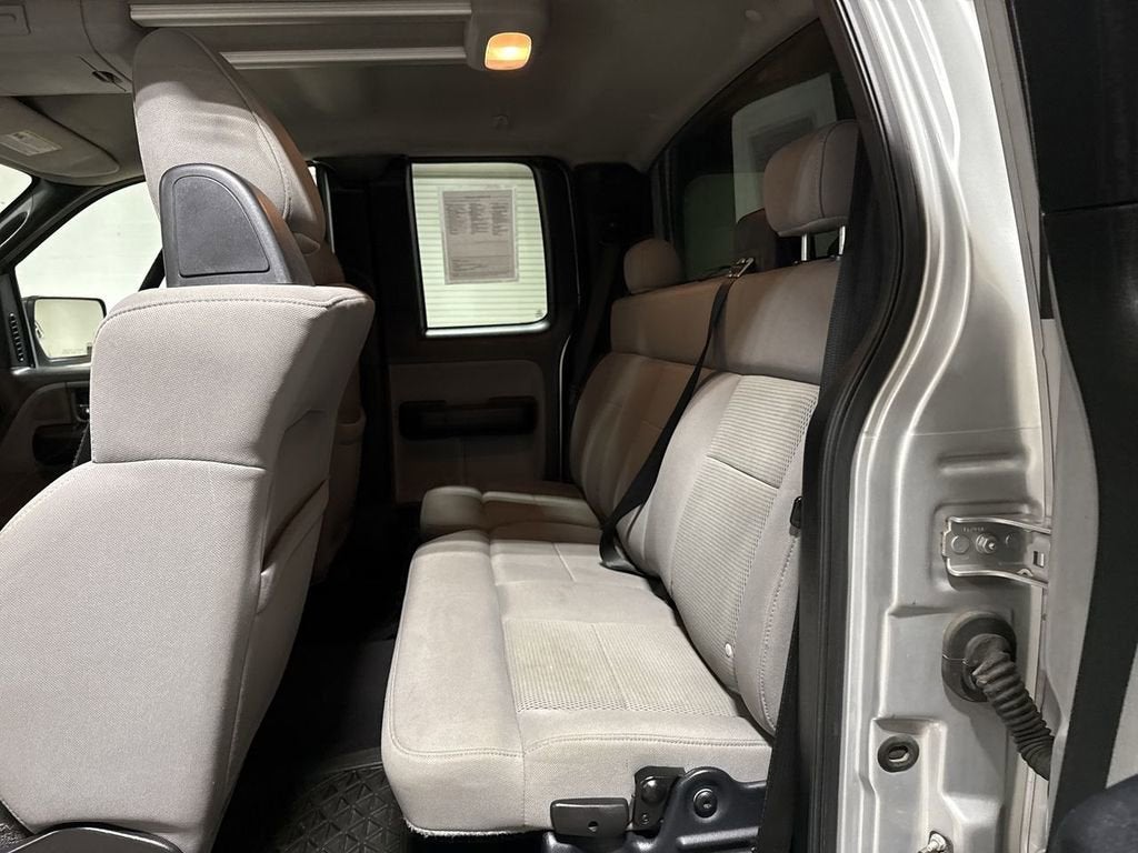2005 Ford F-150 XLT