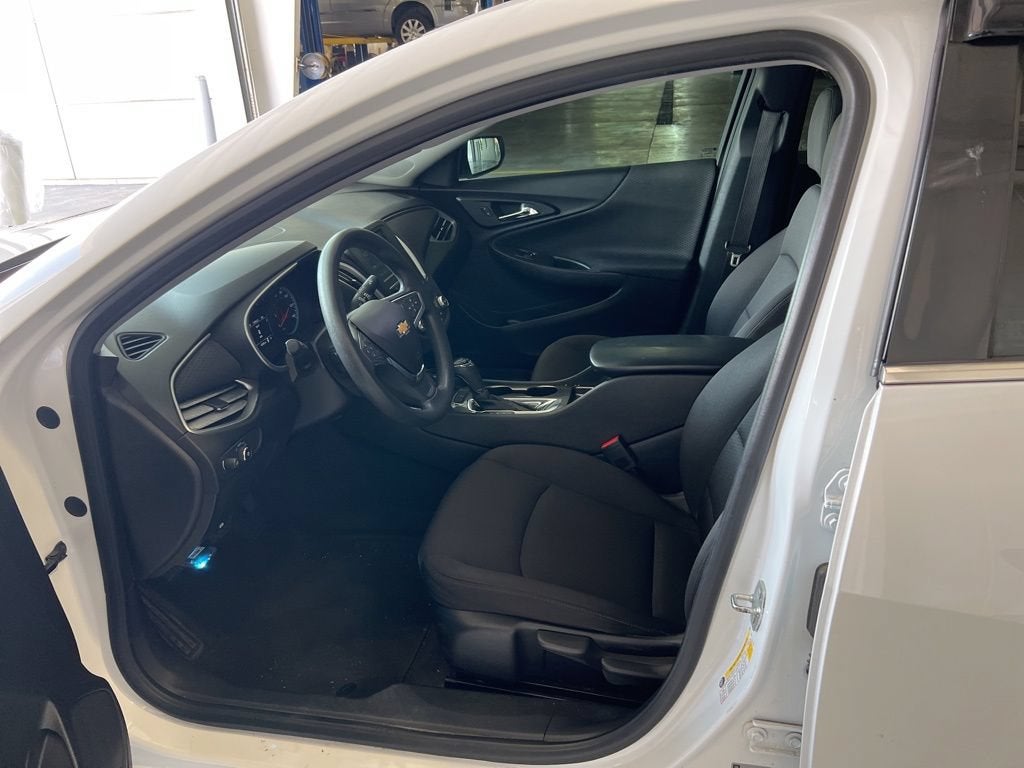 2018 Chevrolet Malibu LS