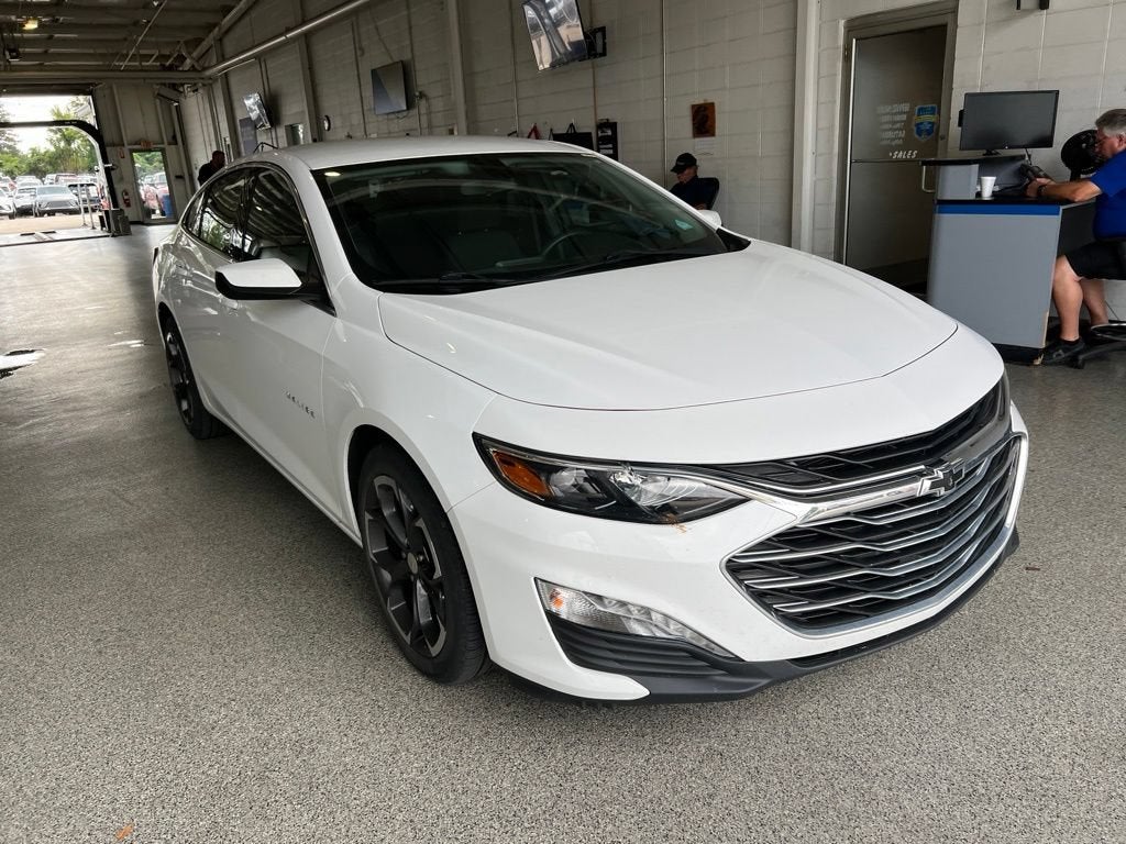 2022 Chevrolet Malibu LT