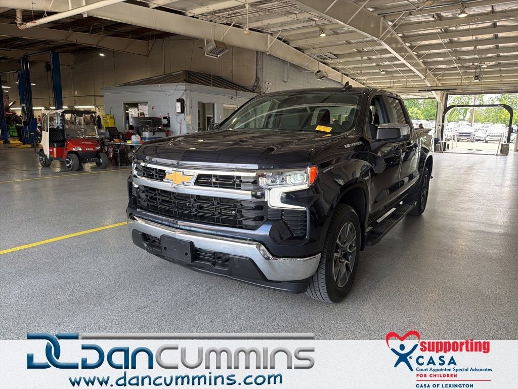 2022 Chevrolet Silverado 1500 LT (2FL)