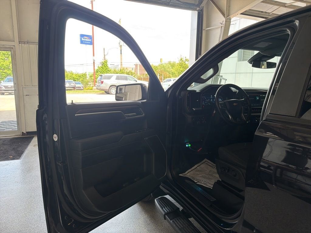 2022 Chevrolet Silverado 1500 LT (2FL)