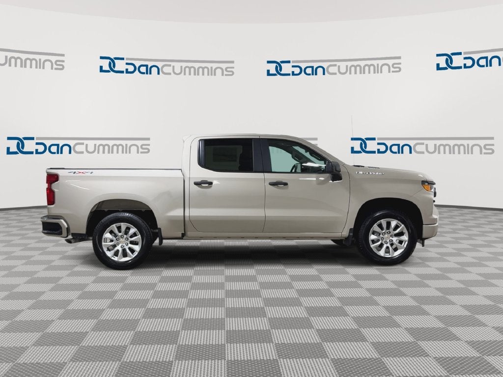 2026 Chevrolet Silverado 1500 Custom - Photo 9
