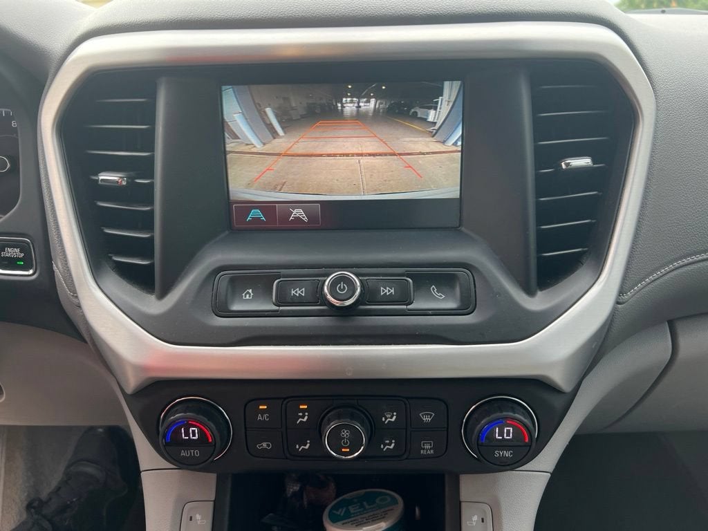 2017 GMC Acadia SLE