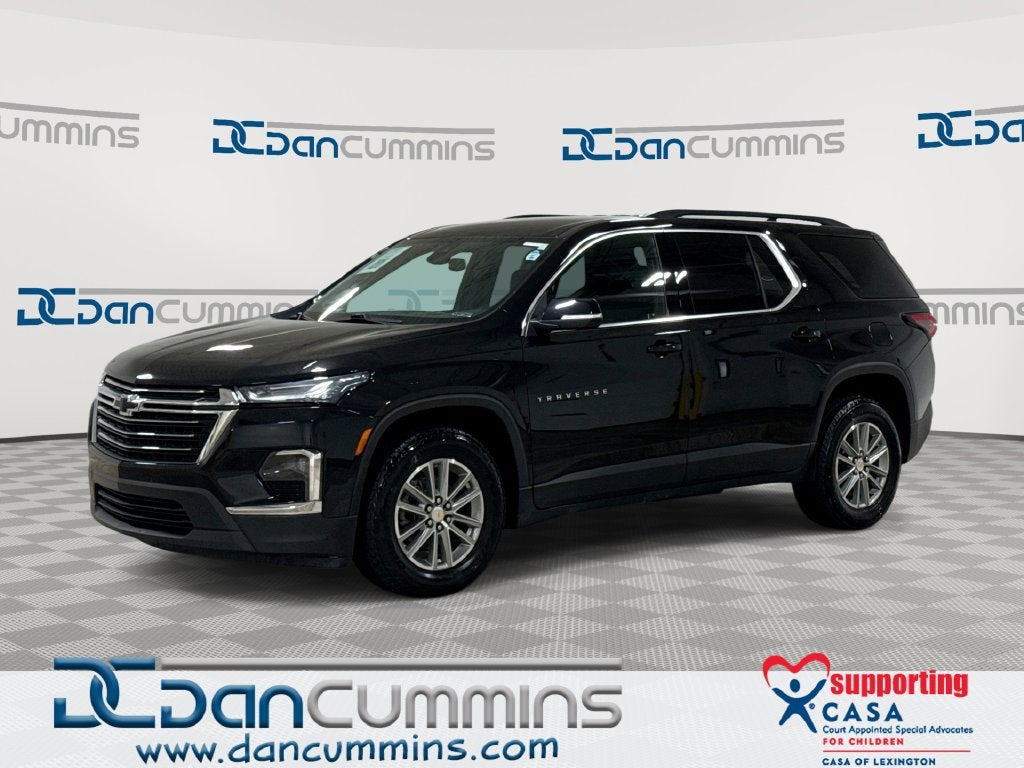 2023 Chevrolet Traverse LT Cloth