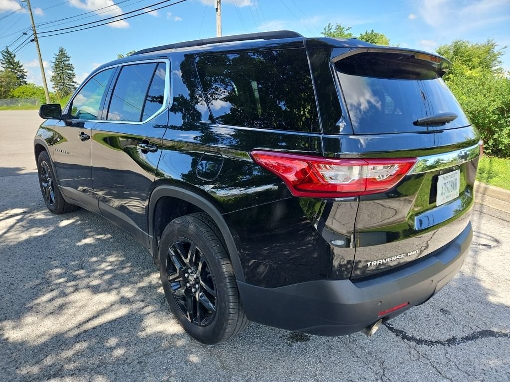 2021 Chevrolet Traverse LT Leather