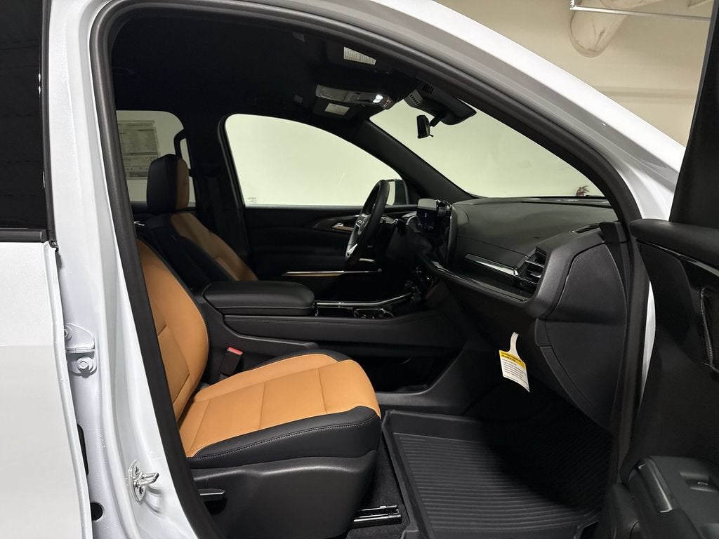 2027 Chevrolet Traverse Z71 - Photo 22