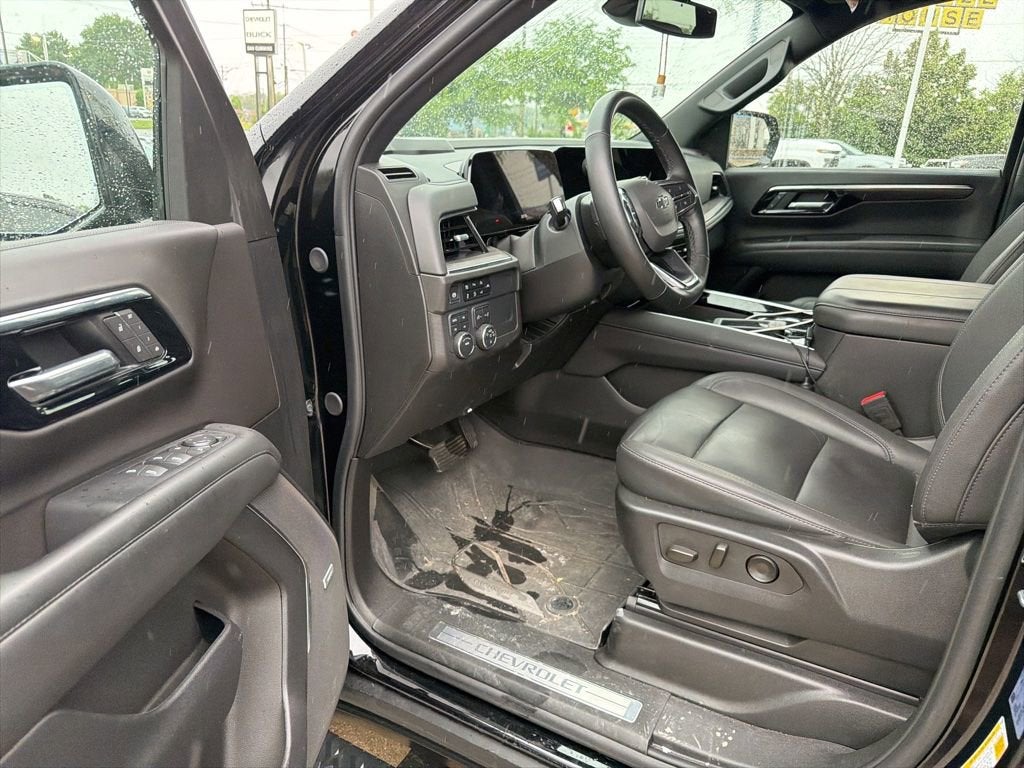 2025 Chevrolet Suburban Z71