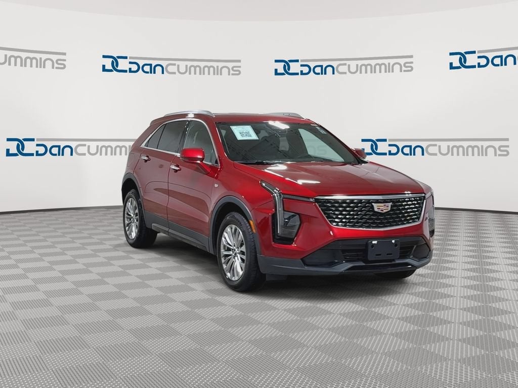 2024 Cadillac XT4 Premium Luxury