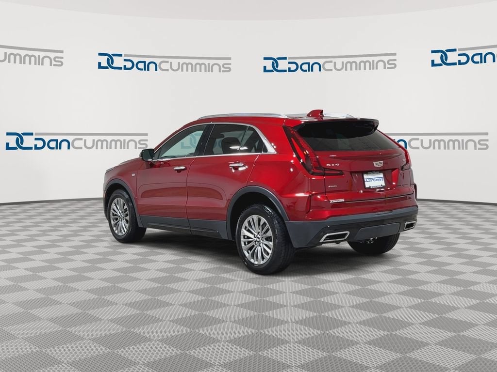 2024 Cadillac XT4 Premium Luxury