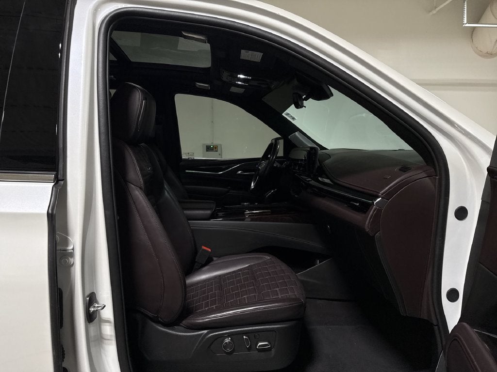 2024 Cadillac Escalade Premium Luxury Platinum