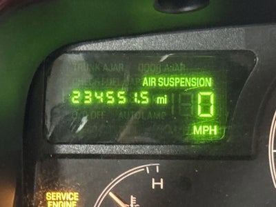2003 Lincoln Town Car Signature
