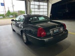 2003 Lincoln Town Car Signature