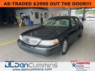 2003 Lincoln Town Car Signature