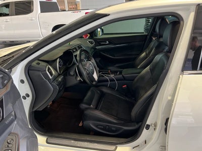 2019 Nissan Maxima SR