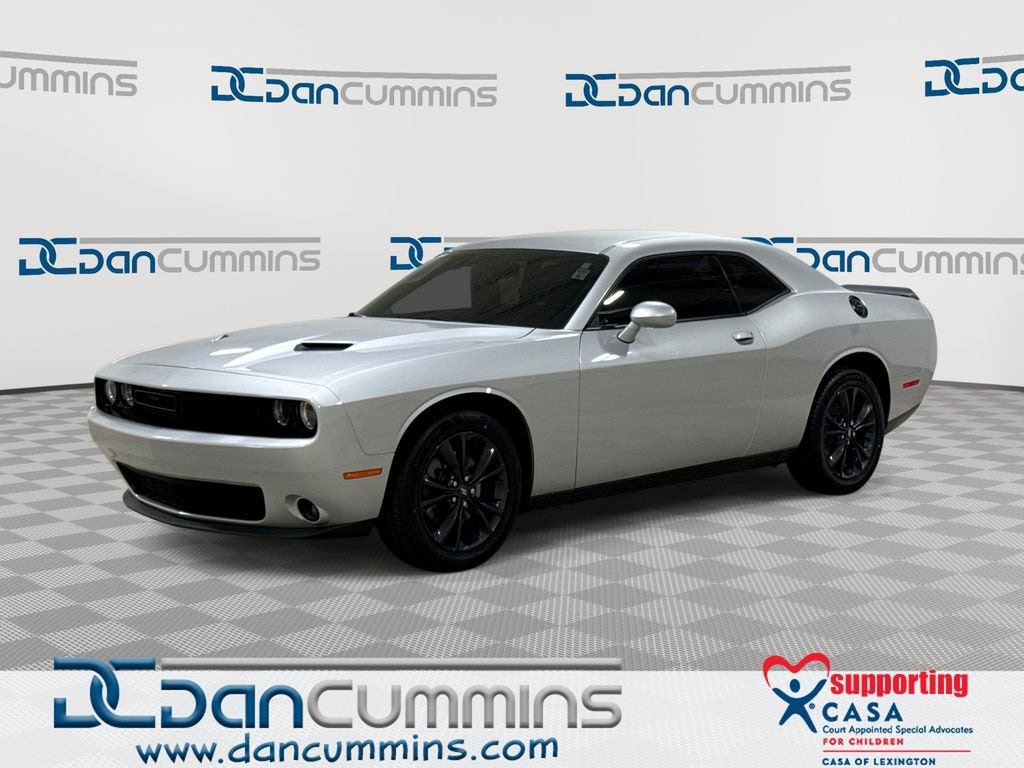 2020 Dodge Challenger SXT Auto AWD's photo