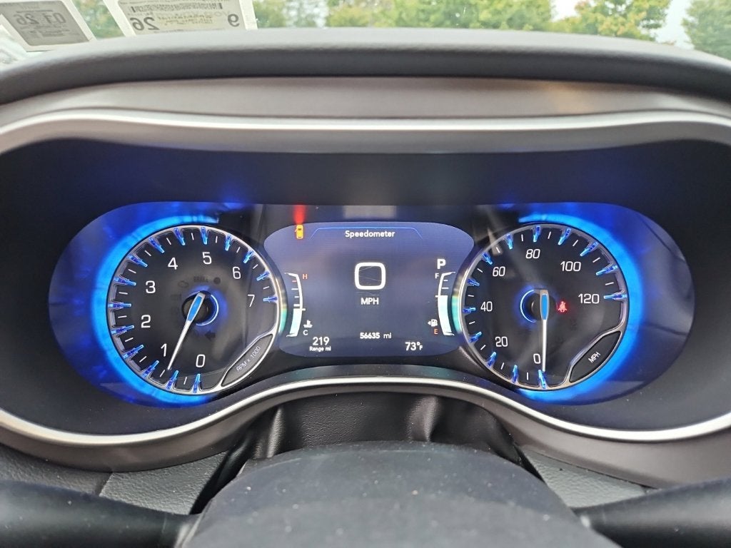 2025 Chrysler Pacifica Select