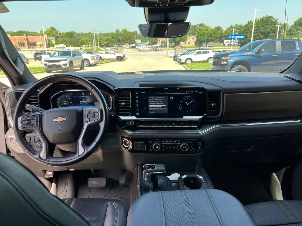 2023 Chevrolet Silverado 1500 High Country