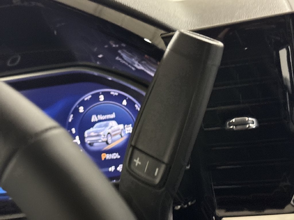 2026 Chevrolet Silverado 1500 LT - Photo 18