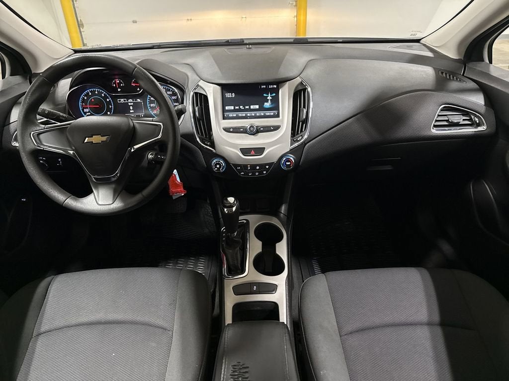 2017 Chevrolet Cruze LS