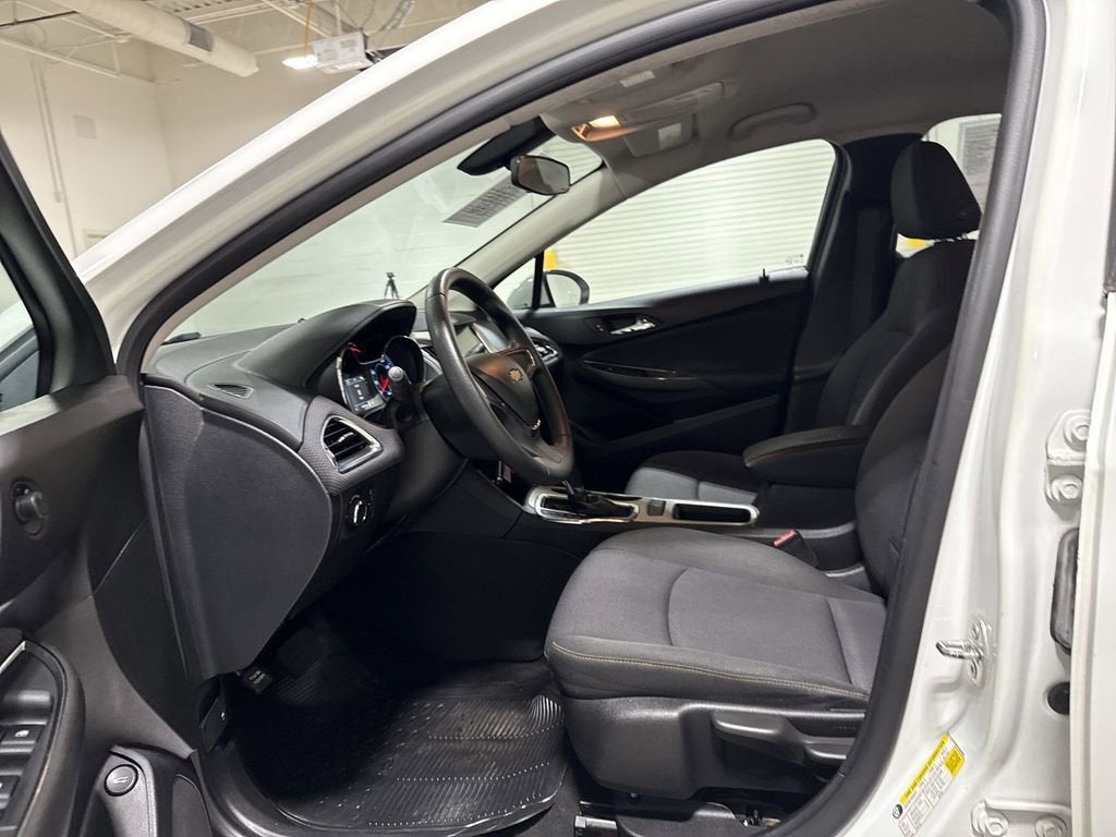 2017 Chevrolet Cruze LS