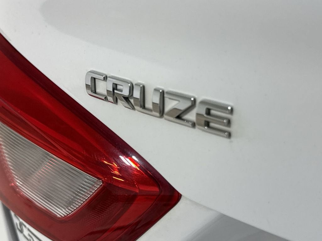 2017 Chevrolet Cruze LS