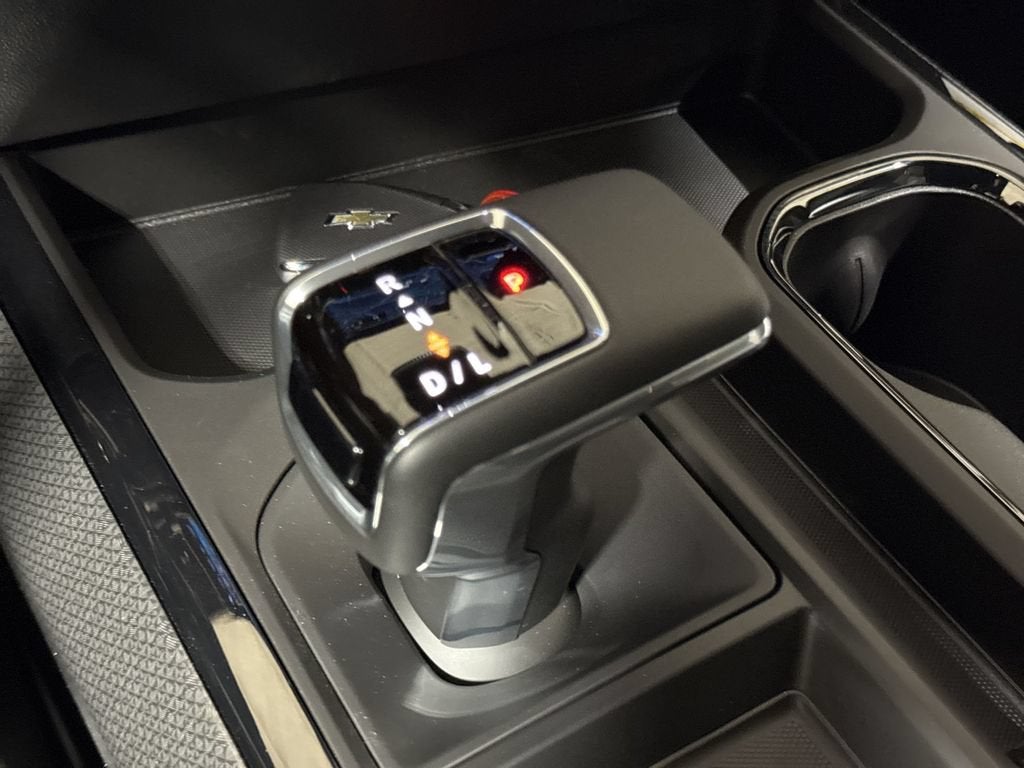 2026 Chevrolet Silverado 1500 ZR2 - Photo 18