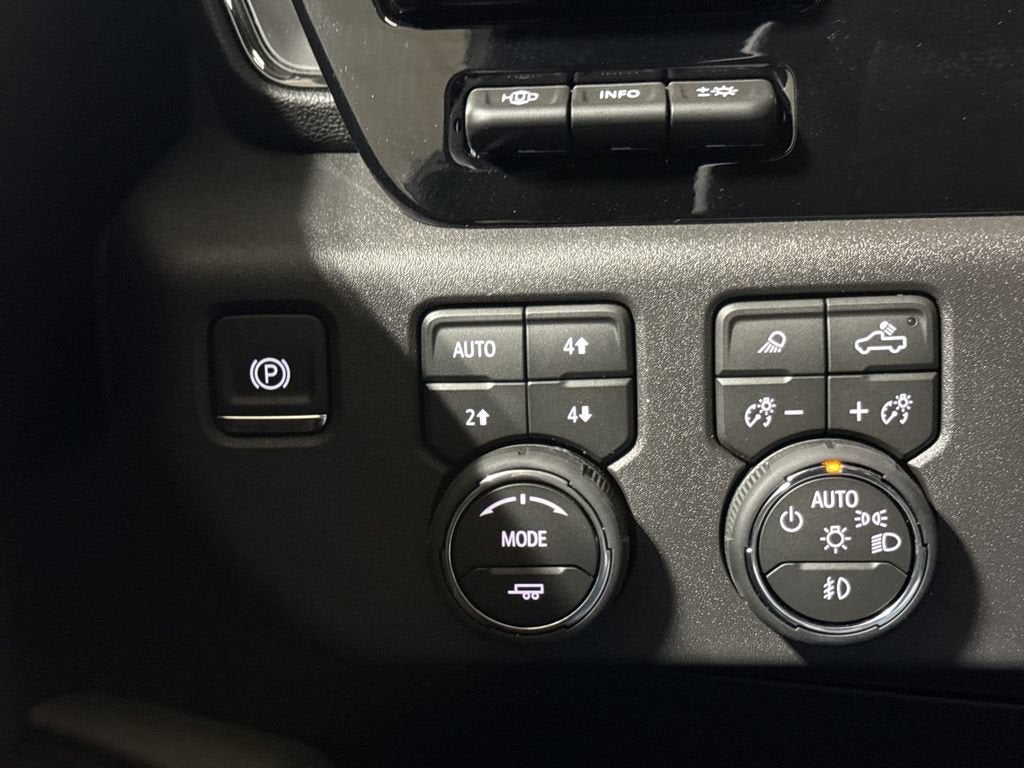 2026 Chevrolet Silverado 1500 ZR2 - Photo 19