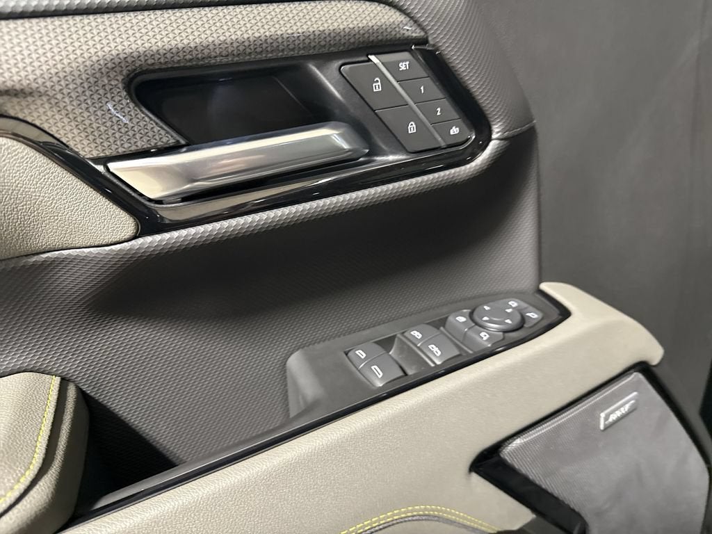 2026 Chevrolet Silverado 1500 ZR2 - Photo 22