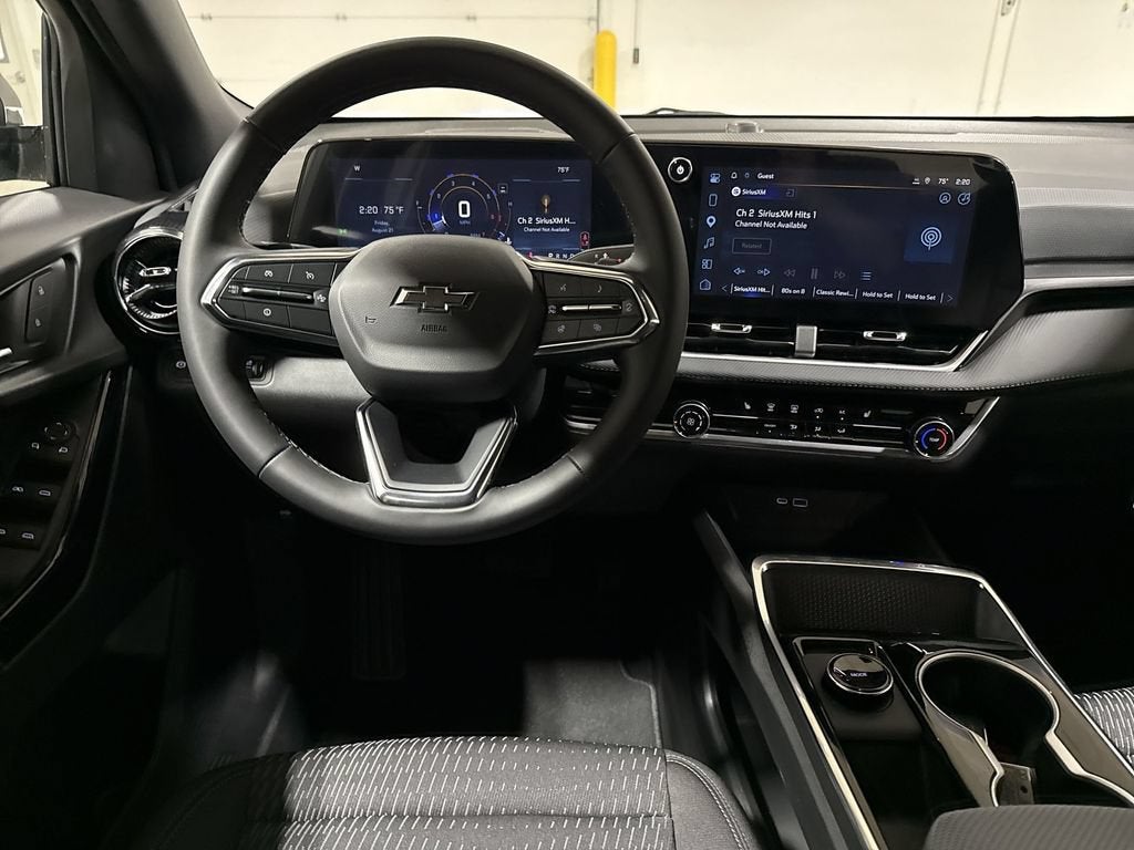 2027 Chevrolet Equinox LT - Photo 11