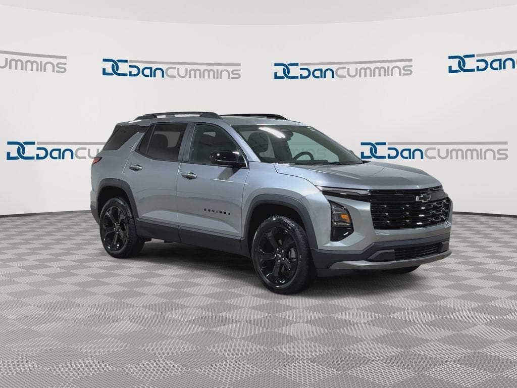 2027 Chevrolet Equinox LT - Photo 2
