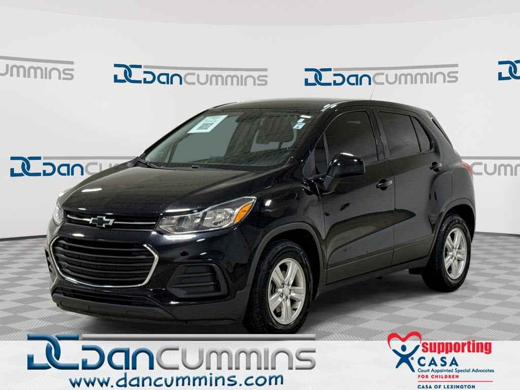 2020 Chevrolet Trax LS's photo