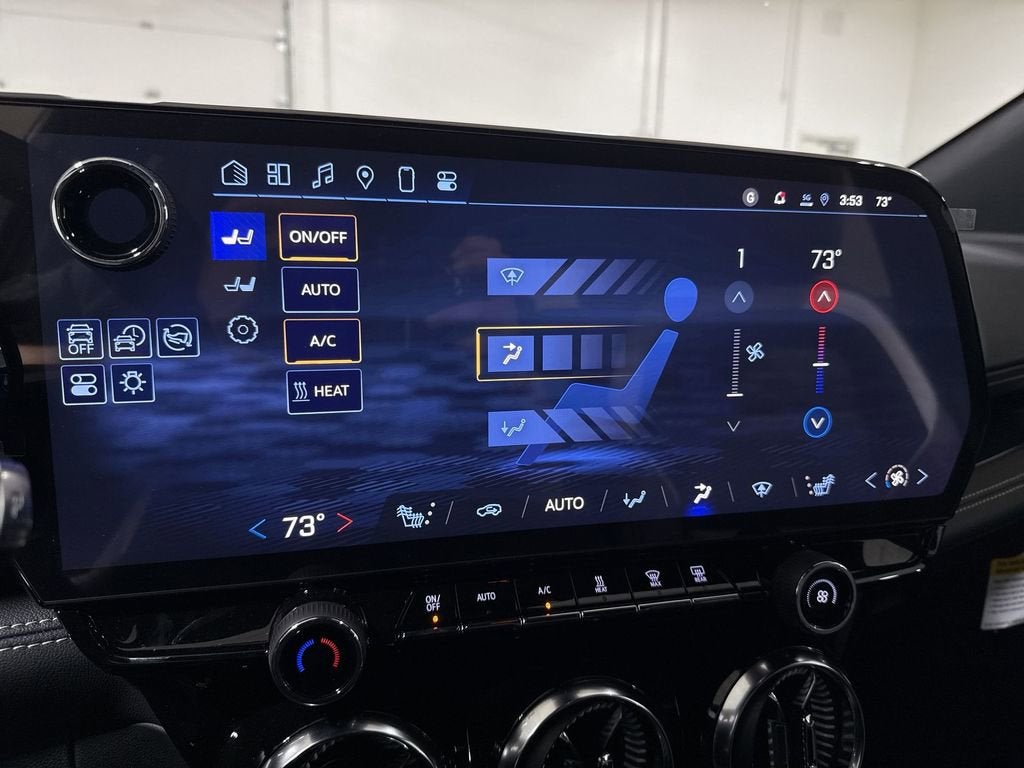 2025 Chevrolet Blazer EV LT - Photo 17