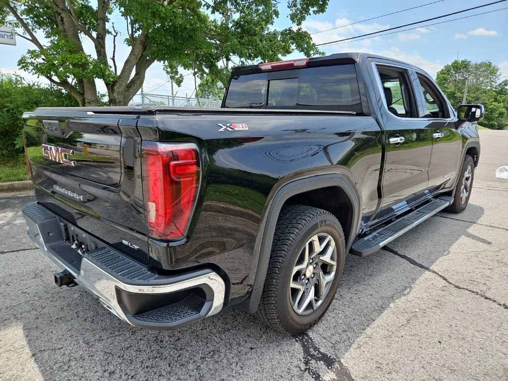 2022 GMC Sierra 1500 SLT