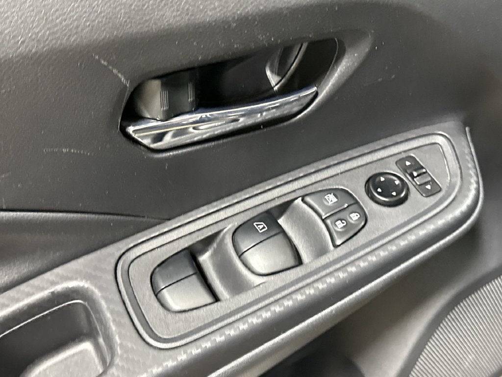2024 Nissan Versa SV