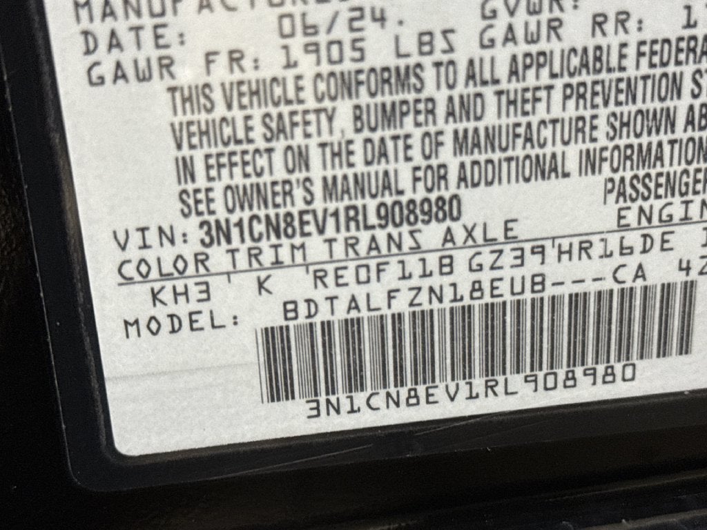 2024 Nissan Versa SV