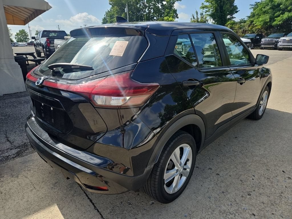 2021 Nissan Kicks S