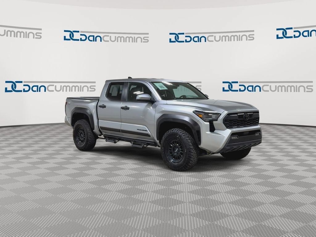 2025 Toyota Tacoma 4WD SR