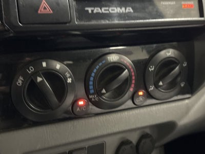 2015 Toyota Tacoma 4WD Double Cab LB V6 AT (Natl)