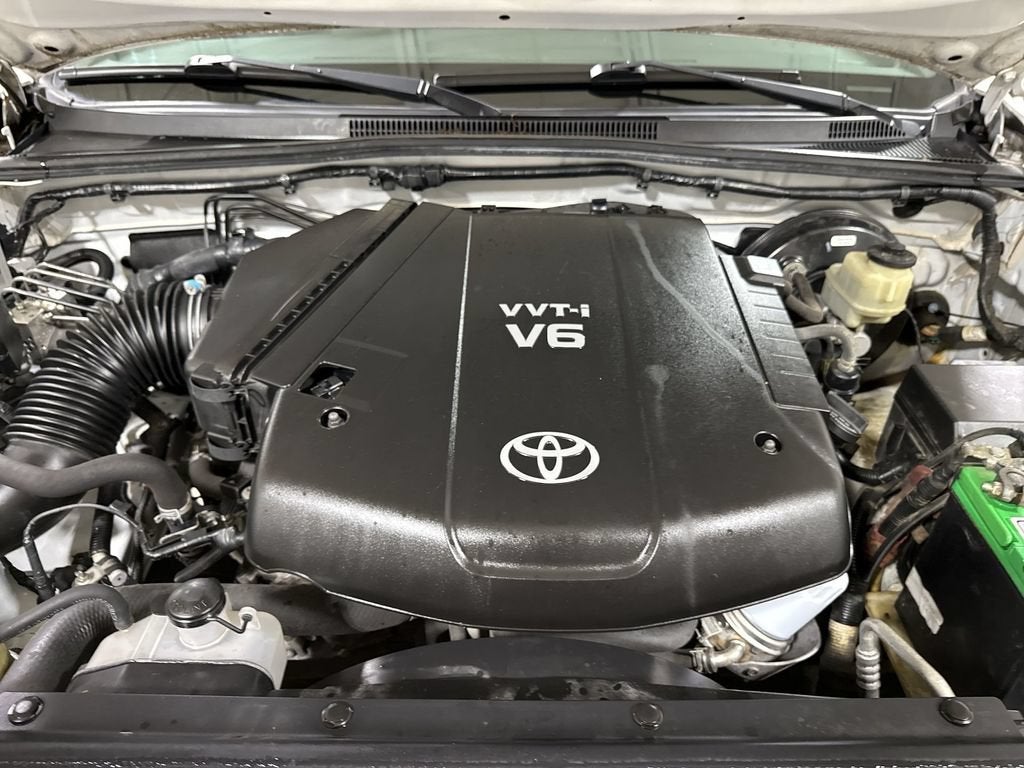 2015 Toyota Tacoma 4WD Double Cab LB V6 AT (Natl)