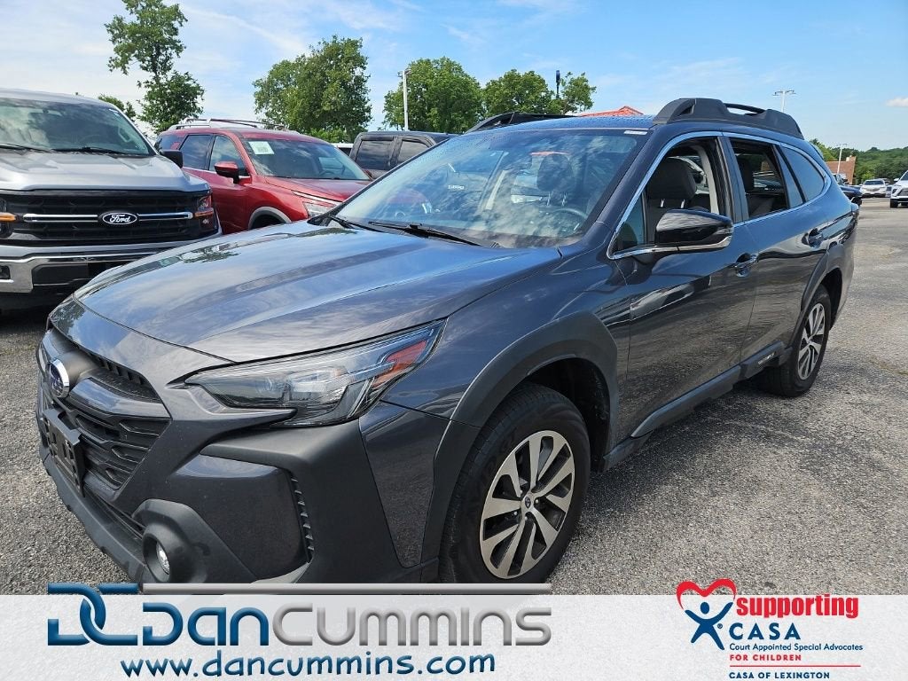 2023 Subaru Outback Premium's photo