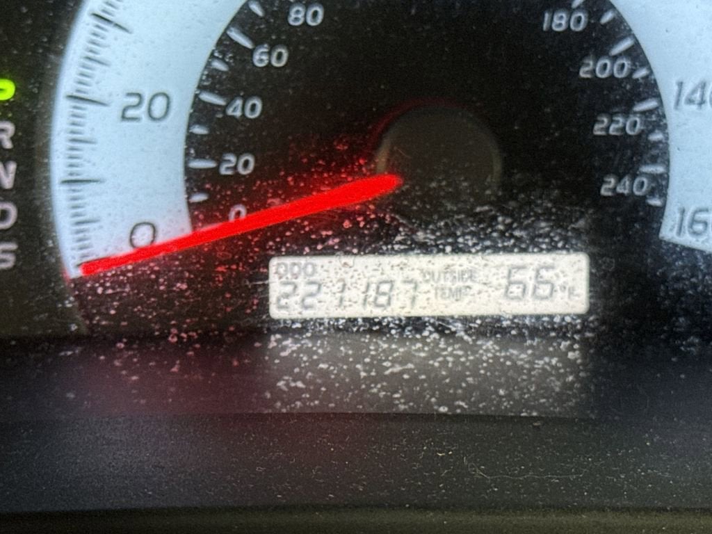 2010 Toyota Camry LE