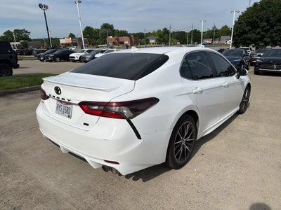 2022 Toyota Camry SE