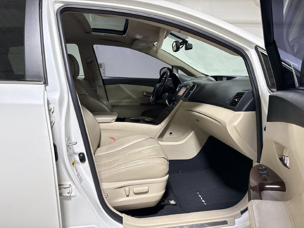 2009 Toyota Venza 4dr Wgn V6 AWD (Natl)
