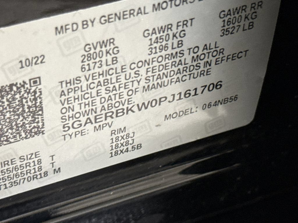 2023 Buick Enclave Essence