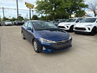 2020 Hyundai Elantra SE