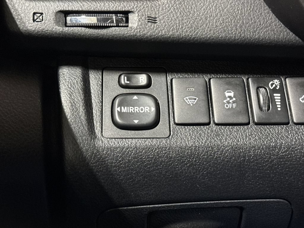2011 Toyota Highlander Base