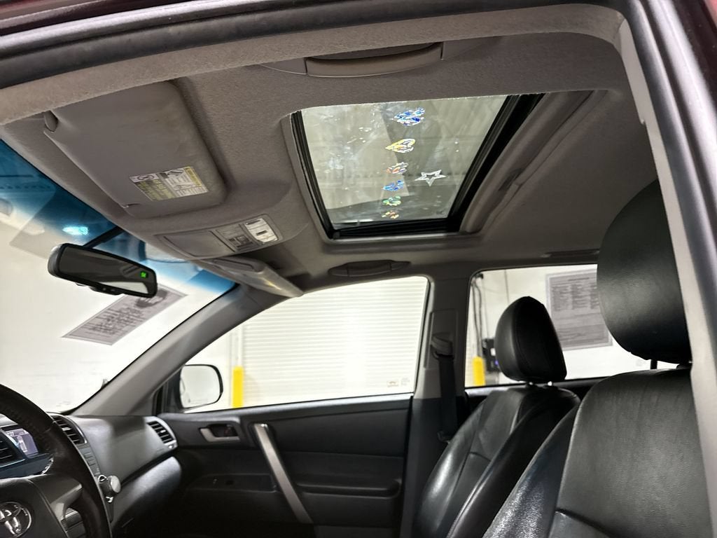 2011 Toyota Highlander Base