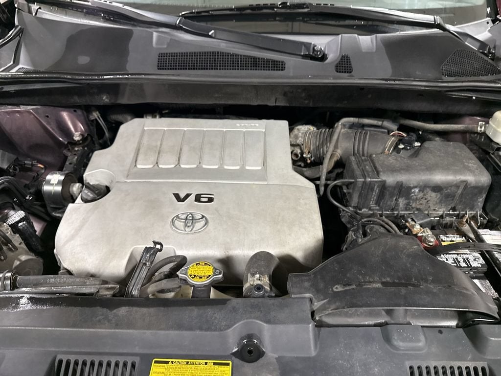 2011 Toyota Highlander Base