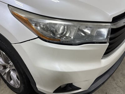 2015 Toyota Highlander LE