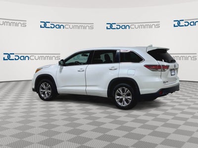 2015 Toyota Highlander LE